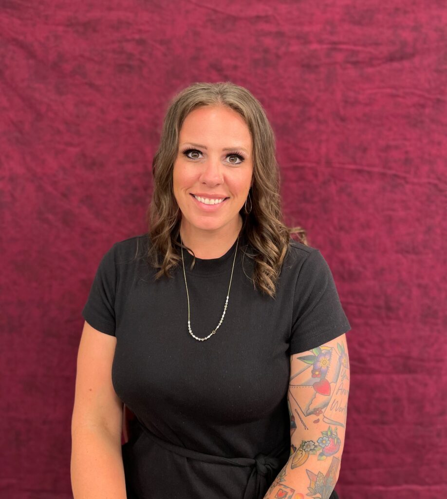 Erin Elswood, Middle School Counselor