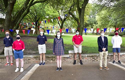 Seven seniors from the Class of 2021 were named National Merit Finalists in Spring 2021.